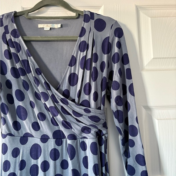 Boden Polka Dot V-Neck Wrap Dress in Blue - Picture 5 of 7